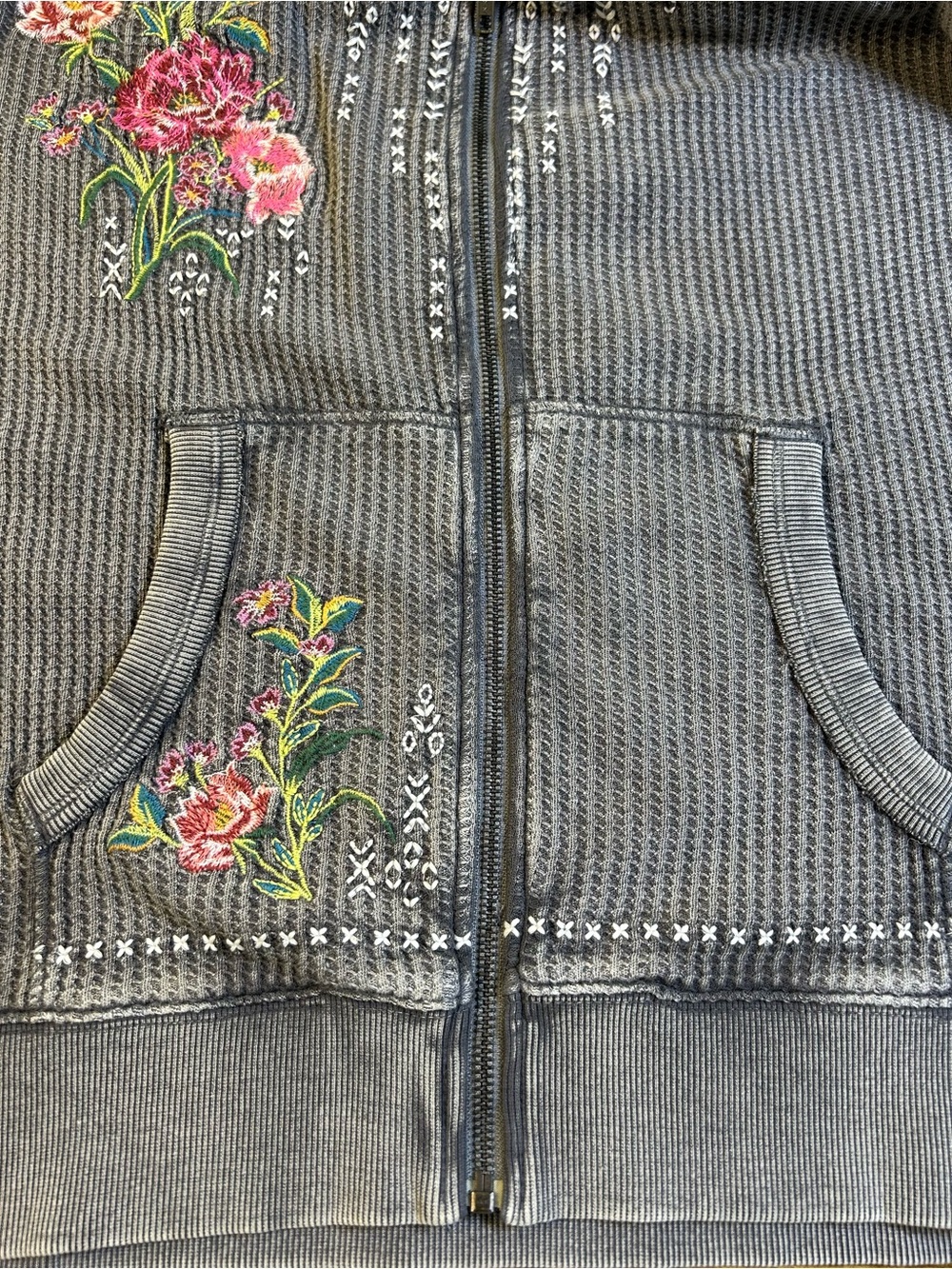 SUNDANCE Jolene Floral Embroidered Waffle Knit Zip Hoodie Gray Med Boho Cottage - Picture 4 of 10